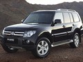 Mẫu SUV Mitsubishi Pajero được giảm 214 triệu đồng - Ảnh: Vietnamnet