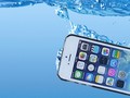 6 mẹo xử lý nhanh “cứu” điện thoại cảm ứng rơi xuống nước