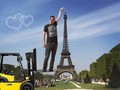  “Chết cười” với ảnh chế cùng tháp Eiffel của cư dân mạng