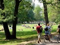 Tiergarten Park là một công viên ưa thích của những tín đồ khỏa thân ở Đức.
