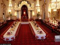 Cung điện Buckingham là nơi tổ chức các yến tiệc xa hoa đón tiếp nguyên thủ quốc gia các nước