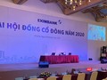 Cả 2 phiên họp ĐHĐCĐ mà Eximbank tổ chức hôm 30/6 đều dùng chung "backdrop"