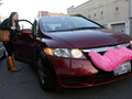 Chòm ria màu hồng từng được coi là đặc điểm độc đáo của trên các xe của Lyft (Ảnh: AP)