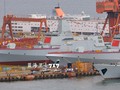 Hai tàu khu trục Type 055 có lượng giãn nước 12 ngàn tấn được hạ thủy.