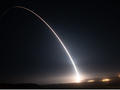 Hình ảnh tên lửa Minuteman III được phóng lên không gian (Ảnh Đông Phương).