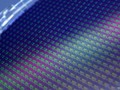 Sản xuất tấm wafer ở Singapore. Ảnh minh họa Straits Times.
