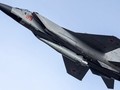Máy bay tiêm kích hạng nặng MiG-31D, được cho là mang tên lửa chống vệ tinh. Ảnh Military Russia.
