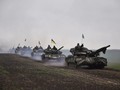 Các xe tăng T-72 quân đội Ukraine. Ảnh TopWar.