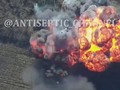 Quân đội Nga, sử dụng UAV tự sát Lancet-3 phá hủy, phá hỏng hàng loạt lựu pháo của lực lượng vũ trang Ukraine. Ảnh, Video: South Front.