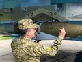 Bom JDAM-ER được lắp đặt trên máy bay chiến đấu Su-27 của không quân Ukraine. Ảnh Military Ukraine.