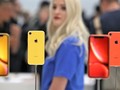 iPhone Xr là mẫu iPhone duy nhất ra mắt trong năm 2018 còn sử dụng màn hình LCD. Ảnh: Business Insider.