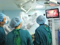 Robot đang được ứng dụng ngày càng rộng trong các ca phẫu thuật khó