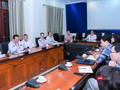 Ban Chỉ đạo phòng, chống dịch COVID-19 Trường Đại học Y Hà Nội họp đột xuất dưới sự chủ trì của GS. Tạ Thành Văn - Hiệu trưởng của Trường