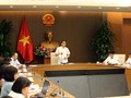 Phó Thủ tướng Vũ Đức Đam chủ trì cuộc họp về chính sách thanh toán từ BHYT đối với thuốc phát minh (Ảnh: VGP)