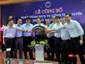 Phó Thủ tướng Vũ Đức Đam và lãnh đạo Bộ Y tế bấm nút hoàn thành 100% dịch vụ công trực tuyến mức độ 4