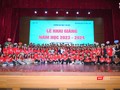 Các tân sinh viên của Trường Đại học Y Hà Nội hân hoan trong ngày khai giảng