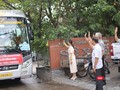 Giám đốc Sở Y tế Bình Định đưa 62 cán bộ cùng thuốc men đến hỗ trợ y tế cho Thái Nguyên, Yên Bái