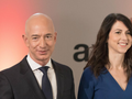 Jeff Bezos và vợ - MacKenzie Bezos