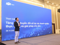 Ông Nguyễn Đức Minh - Giám đốc khối Nghiệp vụ doanh nghiệp và Tư vấn giải pháp tại FPT Digital đang trình bày tham luận.