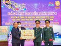 Thủ tướng Nguyễn Xuân Phúc tặng quà lực lượng vũ trang Đà Nẵng nhân dịp Tết Nguyên đán Tân Sửu