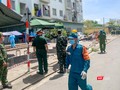 Khu chung cư 12T3 trên địa bàn phường Nại Hiên Đông, quận Sơn Trà, TP Đà Nẵng bị phong toả do liên quan đến ca mắc COVID-19