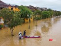Quảng Nam đưa sản phẩm du lịch Hội An mùa nước nổi vào khai thác nhằm đem lại cho du khách trải nghiệm phố cổ trong những ngày nước lên