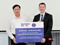 Thứ trưởng Bộ Y tế Đỗ Xuân Tuyên và Phó Đại sứ Mark Tattersall chính thức xác nhận 7.223.200 liều vaccine do Australia hỗ trợ Việt Nam cho chương trình tiêm chủng ngừa COVID-19 cho trẻ em.