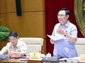 Chủ tịch Quốc hội Vương Đình Huệ phát biểu chủ trì buổi làm việc. (Ảnh: Doãn Tấn/TTXVN)