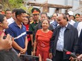 Chủ tịch nước Nguyễn Xuân Phúc thăm người dân Đà Nẵng bị thiệt hại do mưa lũ