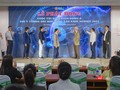 Đại diện Ban tổ chức, các chuyên gia bấm nút phát động Cuộc thi Sinh viên khởi nghiệp đổi mới sáng tạo ĐH Đông Á lần 2 năm 2023.
