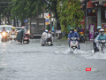 Mưa lớn gây ngập cục bộ tại nhiều tuyến đường trên địa bàn TP Đà Nẵng (Ảnh Minh Trí)