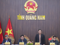 Ông Lê Trí Thanh - Chủ tịch UBND tỉnh Quảng Nam và các Phó Chủ tịch UBND tỉnh chủ trì họp báo về tình hình kinh tế - xã hội của tỉnh