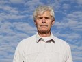 Ông Terry F. Buss