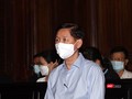 Bị cáo Trần Vĩnh Tuyến, nguyên Phó Chủ tịch UBND TP.HCM ra toà do "nể nang", bị cáo buộc gây thiệt hại cho Nhà nước hơn 672 tỷ đồng. Ảnh: GVT.