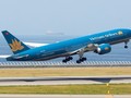 Một chiếc Airbus A321 của Hãng hàng không Vietnam Airlines (VNA) từ TP.HCM đi Huế đã suýt đụng một trực thăng quân sự tại Tân Sơn Nhất ngày 29-10-2014.