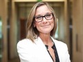 Bà Angela Ahrendts vừa đầu quân cho Apples đã hưởng lương "khủng" - Ảnh: Reuters