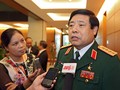 Bộ trưởng Bộ Quốc phòng Phùng Quang Thanh trong lần trả lời phỏng vấn báo chí bên lề kỳ họp Quốc hội vào tháng 10-2014
