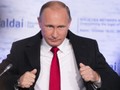 Tổng thống Nga Vladimir Putin tự ví mình là một chú chim bồ câu nhưng có đôi cánh thép - Ảnh: AFP