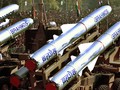 Tên lửa BrahMos trong một cuộc duyệt binh tại Ấn Độ (AP)