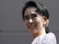 Bà Aung San Suu Kyi. 