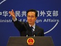 Phát ngôn viên Bộ Ngoại giao Trung Quốc Hồng Lỗi. Ảnh: Xinhua