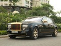 Rolls-Royce Phantom mạ vàng gắn rồng độc nhất thế giới là một trong số những siêu xe được Karalux đã hoàn thiện cho khách hàng. (Ảnh: Khôi Nguyên)