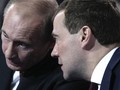 Bộ đôi Putin-Medvedev đang lèo lái nước Nga