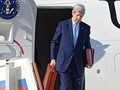Ông Kerry mang chiếc cặp bí ẩn đi gặp Tổng thống Putin