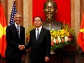 Tổng thống Obama đã công bố quyết định lịch sử bãi bỏ hoàn toàn cấm vận vũ khí với Việt Nam hôm 23/5