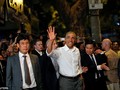 Ông Obama được chào đón nồng hậu ở Việt Nam