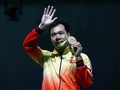 Hoàng Xuân Vinh xúc động khi quốc ca Việt Nam lần đầu tiên giúp Việt Nam giành huy chương vàng tại Olympic.