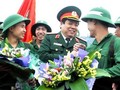 Không tán thành đề xuất buộc sinh viên phải nhập ngũ