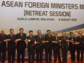 Ngoại trưởng các nước ASEAN tham gia hội nghị.