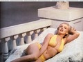 Nữ minh tinh hồng nhan bạc mệnh Marilyn Monroe - chuyện đời và ảnh nuy